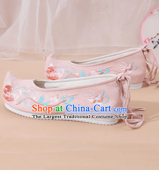 Traditional Chinese National Pink Embroidered Shoes Ancient Princess Shoes Handmade Hanfu Shoes for Women
