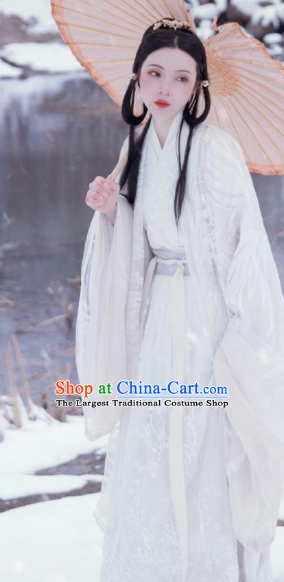 Traditional Chinese Jin Dynasty Nobility Lady White Dress Ancient Hanfu Royal Princess Replica Costumes for Women