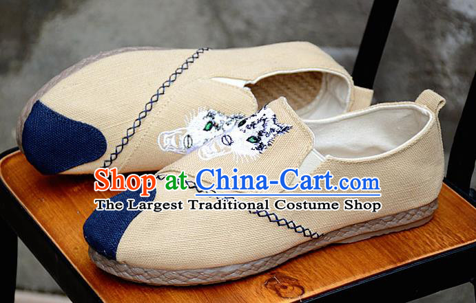 Traditional Chinese Martial Arts Shoes Handmade Embroidered Beige Flax Shoes National Multi Layered Cloth Shoes for Men