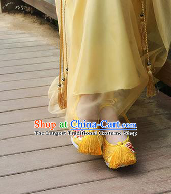 Traditional Chinese Handmade Embroidered Peony Yellow Shoes Hanfu Wedding Shoes National Cloth Shoes for Women