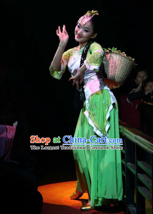Chinese The Romantic Show of Songcheng West Lake Longjing Tea Dance Green Dress Stage Performance Costume for Women