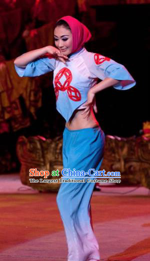 Chinese Oriental Apparel Bai Nationality Dance Dress Stage Performance Ethnic Costume and Headpiece for Women