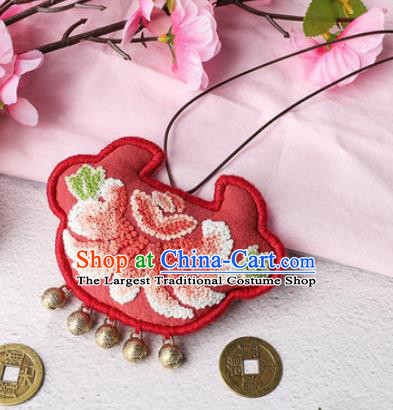 Traditional Chinese Handmade Embroidery Chrysanthemum Red Longevity Lock Pendant Embroidered Amulet Accessories