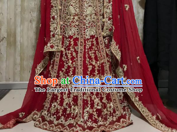 South Asia Pakistan Islam Muslim Queen Embroidered Red Dress Traditional Pakistani Court Hui Nationality Wedding Costumes for Women