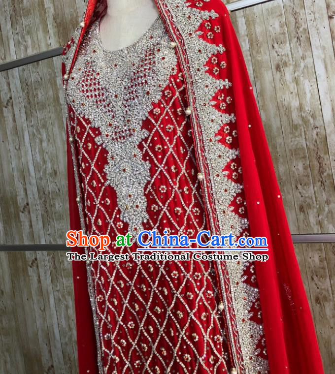 South Asia Pakistan Court Muslim Bride Embroidered Red Dress Traditional Pakistani Hui Nationality Islam Wedding Costumes for Women