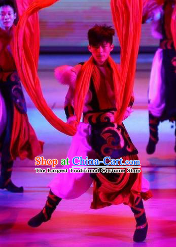 Phoenix Flying Qiang Dance Traditional Chinese Qiang Ethnic Minority Dance Costumes and Headwear for Men