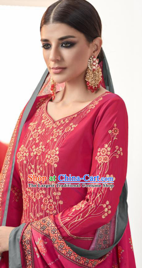 Asian Indian Festival Embroidered Rosy Taffeta Dress India Bollywood Traditional Lehenga Court Costumes for Women
