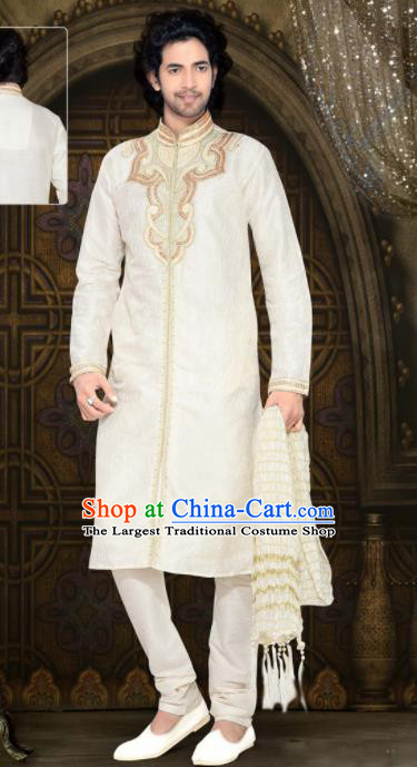 Asian Indian Sherwani Embroidered White Clothing India Traditional Wedding Bridegroom Costumes Complete Set for Men