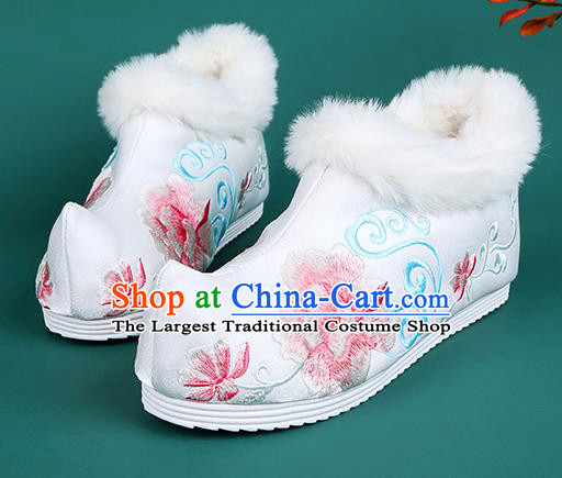Chinese Traditional Winter White Ankle Boots Hanfu Shoes Embroidered Boots for Women