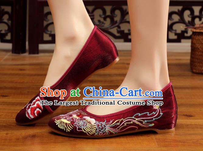 Traditional Chinese Old Beijing Wedding Wine Red Shoes National Embroidered Shoes Hanfu Shoes for Women