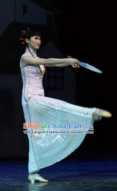 Chinese Impression of Suzhou Classical Dance Pink Dress Stage Performance Costume and Headpiece for Women