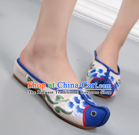 Traditional Chinese Fish Head Beige Shoes Embroidered Shoes Cloth Shoes for Women