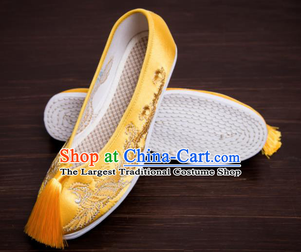 Traditional Chinese Handmade Golden Tassel Satin Shoes Hanfu Shoes Embroidered Shoes for Women