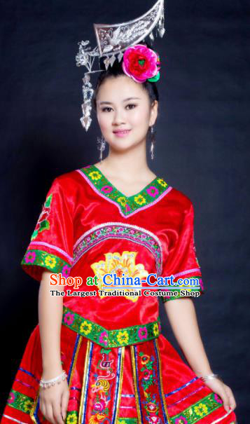 Chinese Traditional Miao Nationality Red Costume Hmong Ethnic Folk Dance Pleated Skirt for Women