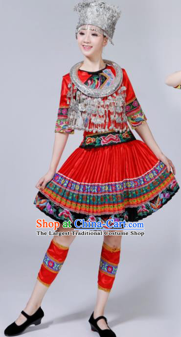 Chinese Traditional Miao Nationality Female Costume Ethnic Folk Dance Bride Red Short Pleated Skirt for Women