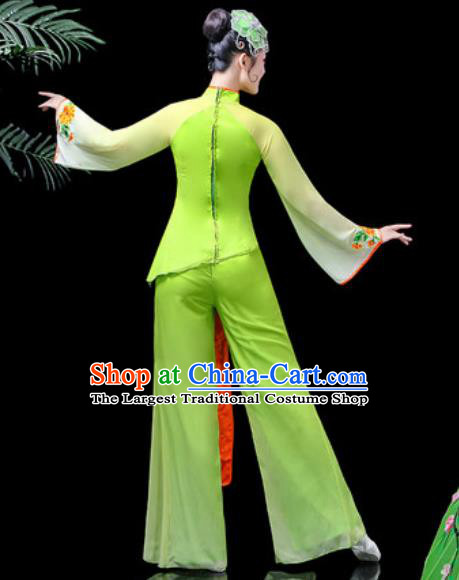 Traditional Chinese Stage Performance Folk Dance Costume Fan Dance Green Clothing for Women
