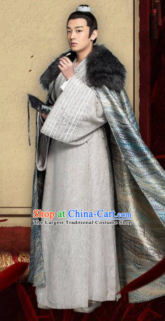 Drama Zhao Yao Chinese Ancient Nobility Childe Swordsman Embroidered Replica Costume for Men