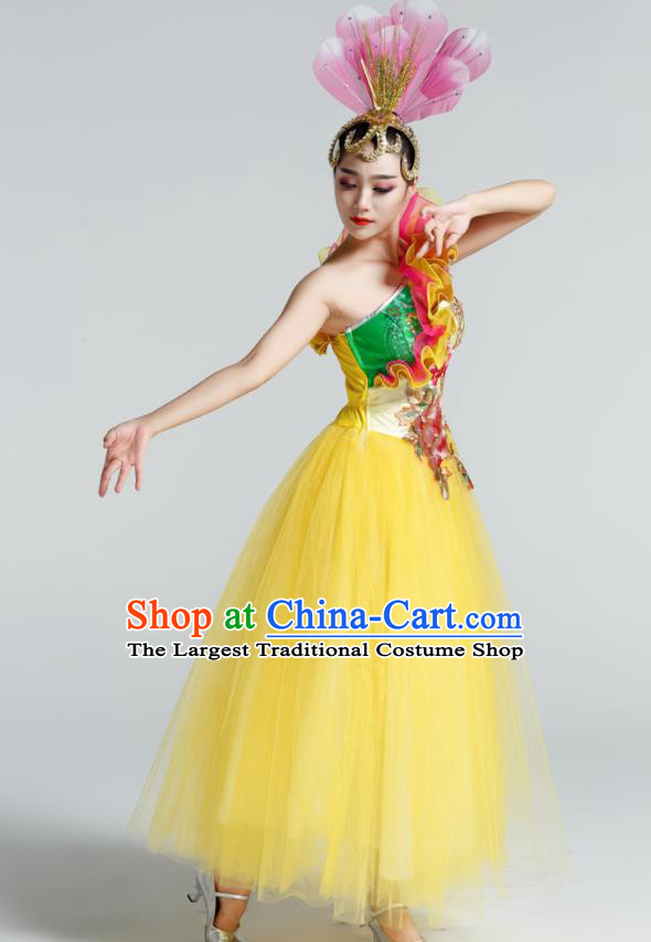 Chinese Traditional Opening Dance Yellow Veil Dress Spring Festival Gala Stage Performance Chorus Costume for Women