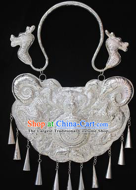 Traditional Chinese Miao Nationality Sliver Necklet Hmong Wedding Carving Dragons Necklace for Women