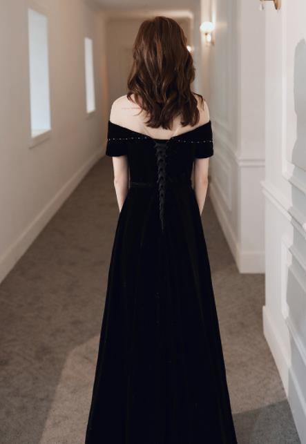 Top Grade Catwalks Black Beads Evening Dress Compere Modern Fancywork Costume for Women