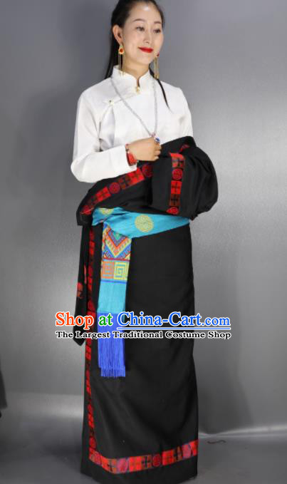 Chinese Traditional National Ethnic Black Tibetan Robe Zang Nationality Wedding Costume for Women