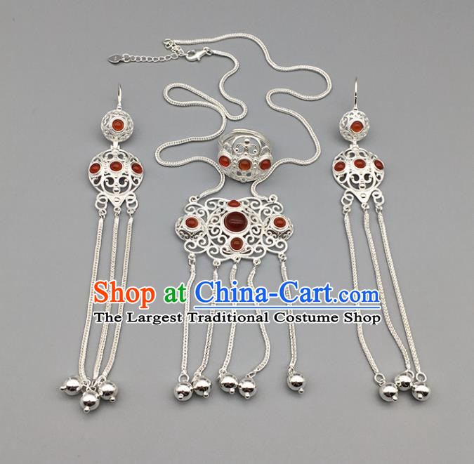 Chinese Traditional Mongolian Ethnic Sliver Accessories Mongol Nationality Agate Necklace and Earrings Ring for Women