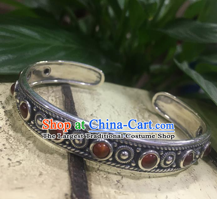 Traditional Chinese Mongolian Ethnic Carving Sliver Bracelet Mongol Nationality Garnet Bangle Accessories for Women
