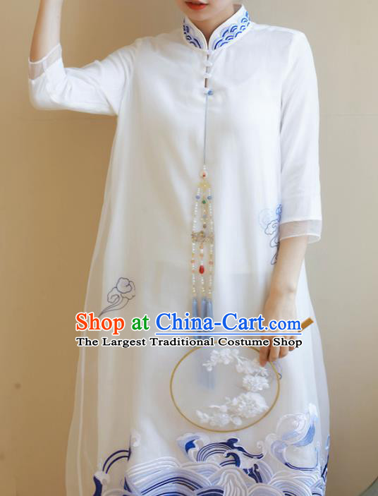 Traditional Chinese National Embroidered White Organza Cheongsam Classical Tang Suit Qipao Dress for Women