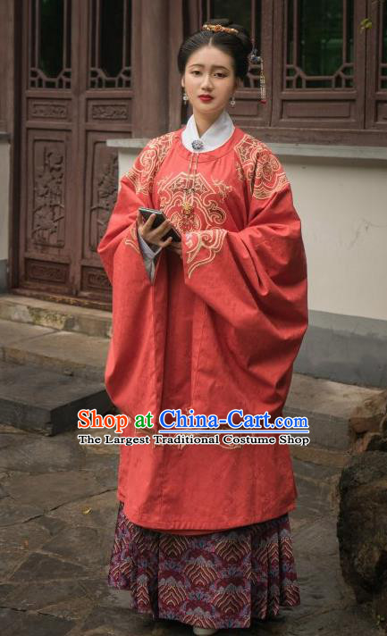 Chinese Traditional Ming Dynasty Empress Wedding Red Historical Costume Ancient Royal Queen Embroidered Dress for Women