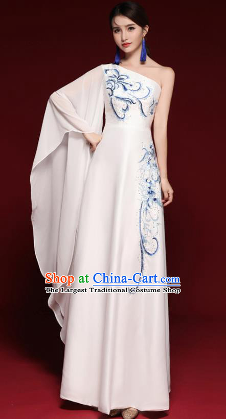 Chinese National Catwalks Costume Embroidered White Cheongsam Traditional Tang Suit Qipao Dress for Women