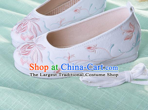 Chinese Traditional Embroidered Orchid White Shoes Hanfu Cloth Shoes Handmade Ancient Princess Shoes for Women