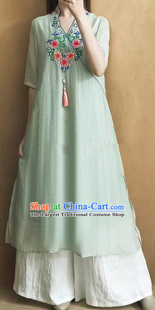 Traditional Chinese National Costume Tang Suit Embroidered Green Qipao Dress for Women