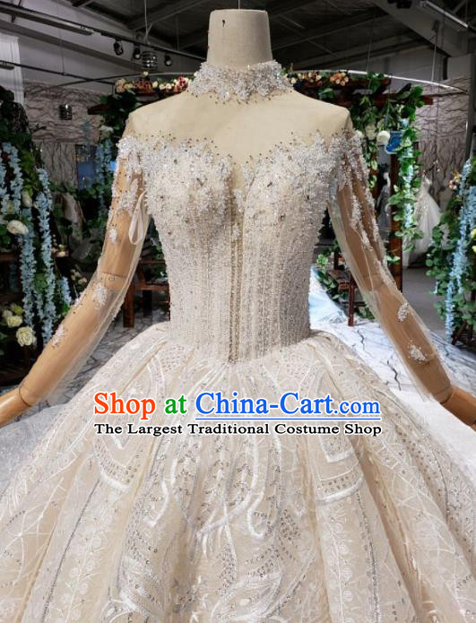 Handmade Customize Bride Embroidered Beads Trailing Full Dress Court Princess Wedding Costume for Women