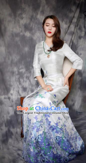 Chinese Traditional Ethnic Bride Tibetan Robe Zang Nationality Female White Silk Dress Costume for Women