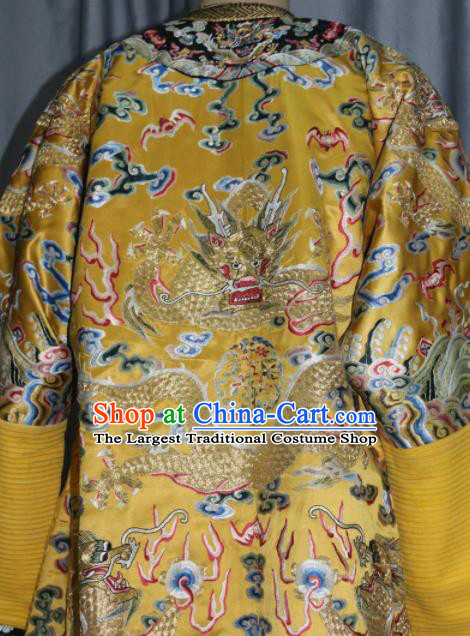 Chinese Traditional Drama Manchu Costume Ancient Qing Dynasty Emperor Golden Silk Imperial Robe for Men