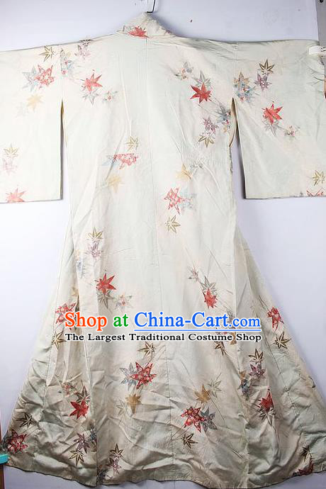 Asian Japanese National Printing Maple Leaf White Furisode Kimono Ceremony Costume Traditional Japan Yukata Dress for Women