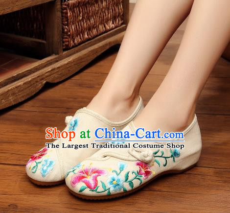 Asian Chinese National Embroidered Petunia White Shoes Dance Cloth Shoes Traditional Hanfu Shoes for Women
