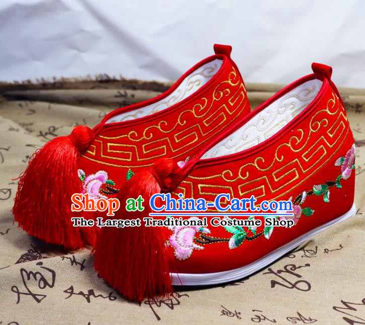 Asian Chinese Traditional Beijing Opera Red Embroidered Shoes Ancient Princess Shoes Hanfu Shoes for Women