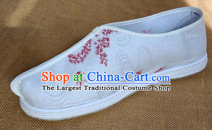 Traditional Chinese Printing Goldfish White Shoes Handmade Multi Layered Cloth Shoes Martial Arts Shoes for Men