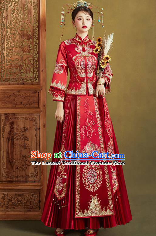 Chinese Traditional Drilling Red Xiu He Suit Embroidered Wedding Dress Ancient Bride Costumes for Women