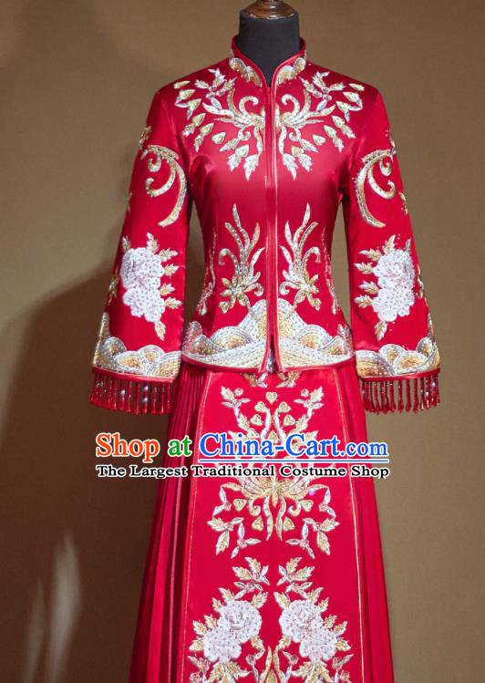 Chinese Traditional Embroidered Peony Drilling Red Xiu He Suit Wedding Dress Ancient Bride Costumes for Women