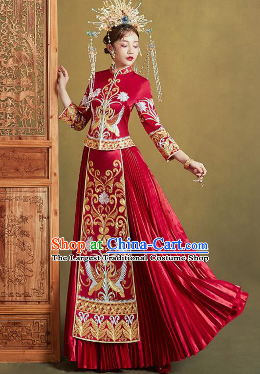 Chinese Traditional Wedding Xiu He Suit Embroidered Swan Peony Red Blouse and Dress Ancient Bride Costumes for Women