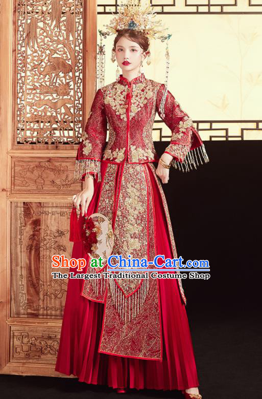 Chinese Traditional Wedding Xiu He Suit Embroidered Red Blouse and Dress Ancient Bride Costumes for Women