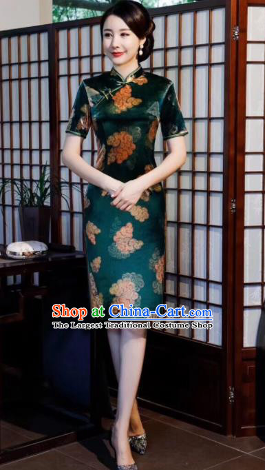 Chinese Traditional Qiapo Dress Green Velvet Cheongsam National Costumes for Women