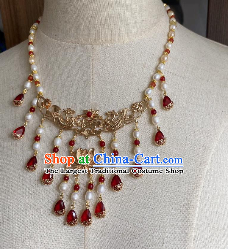 Chinese Handmade Red Crystal Pearls Tassel Necklet Classical Jewelry Accessories Ancient Hanfu Golden Lotus Phoenix Necklace for Women