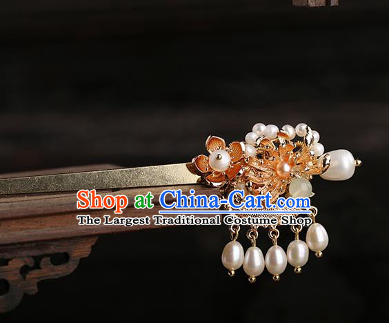 Chinese Classical Palace Golden Chrysanthemum Hair Sticks Handmade Hanfu Hair Accessories Ancient Ming Dynasty Princess Pearls Hairpins