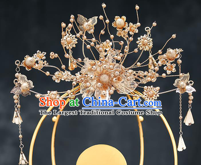 Chinese Handmade Golden Hair Crown Classical Wedding Hair Accessories Ancient Bride Hairpins Tassel Step Shake Complete Set