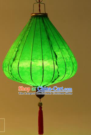 Chinese Traditional Jacquard Pattern Green Silk Palace Lanterns Handmade Hanging Lantern Classical Festive New Year Tulip Lamp