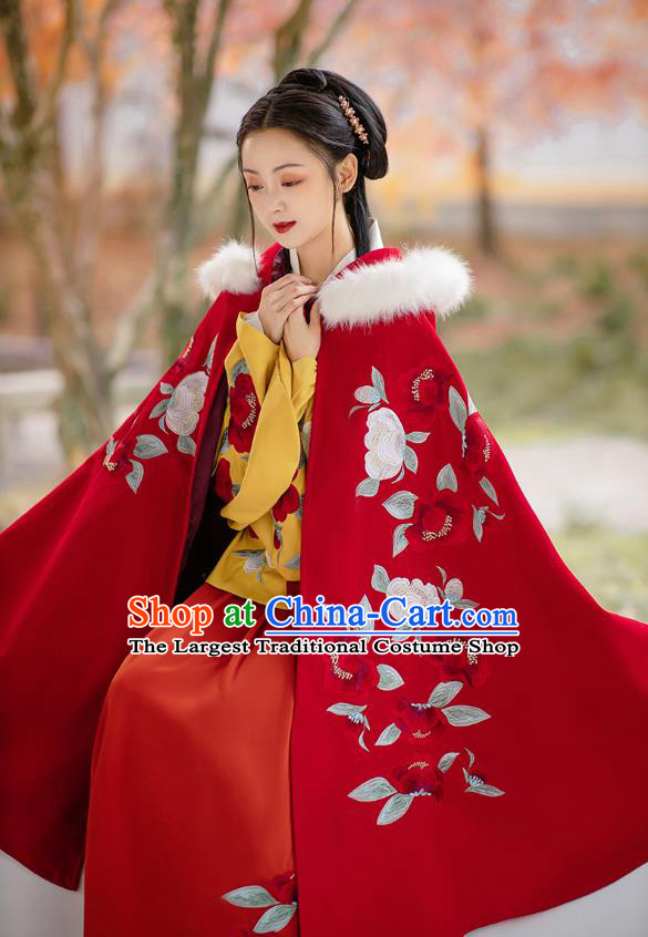 Chinese Ming Dynasty Embroidered Red Cape Costumes Traditional Ancient Princess Garment Hanfu Wool Hooded Cloak for Women