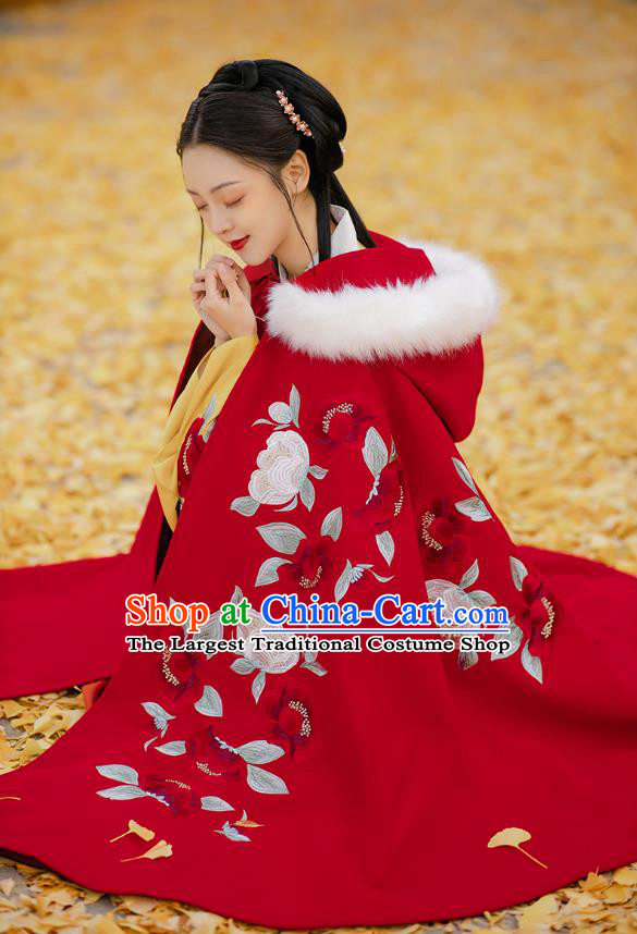 Chinese Ming Dynasty Embroidered Red Cape Costumes Traditional Ancient Princess Garment Hanfu Wool Hooded Cloak for Women